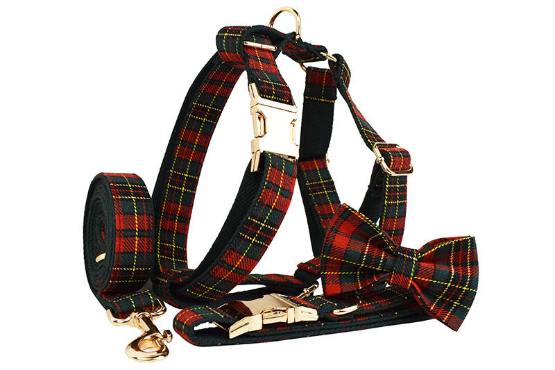 Christmas Pet Collar Plaid With Green Background Dog Rope Leash Suit